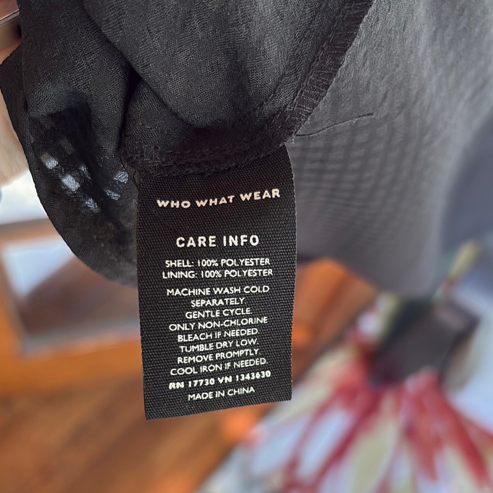 NWT Classy Black Dress - Picture 10 of 11